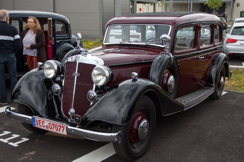 Horch Treffen Hanau 29.05.2015_017.jpg